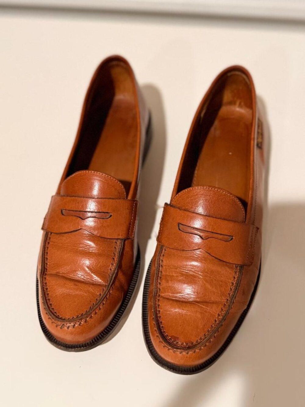 Italian Martinelli Women's Loafers. Size 7.5. EU 37.